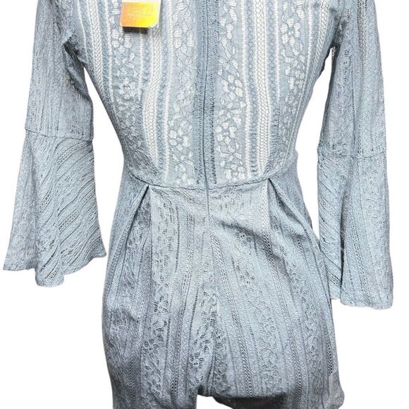 NWT Air Space Sky Blue Lace Romper Shorts Long Bell Sleeve Size Small Summer - Picture 7 of 11